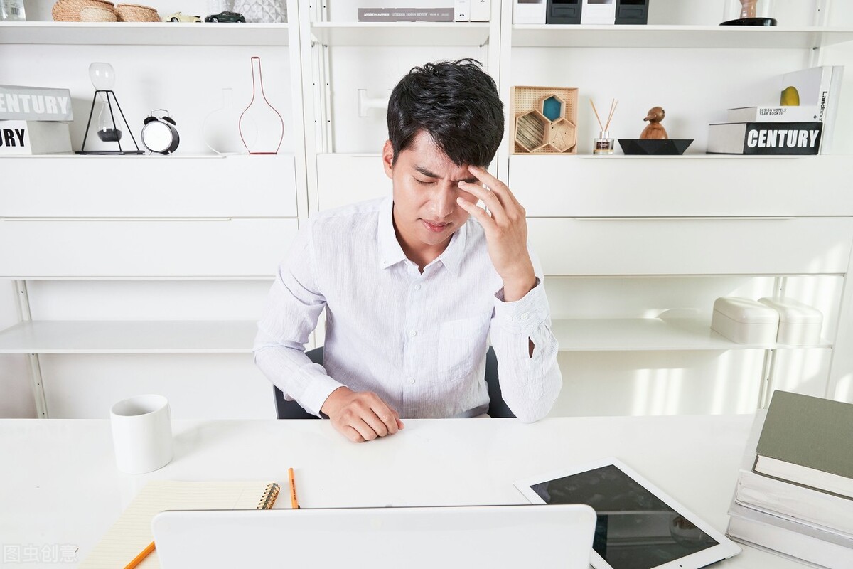 蛛网膜囊肿引起硬膜下血肿,蛛网膜囊肿造瘘术后硬膜下血肿