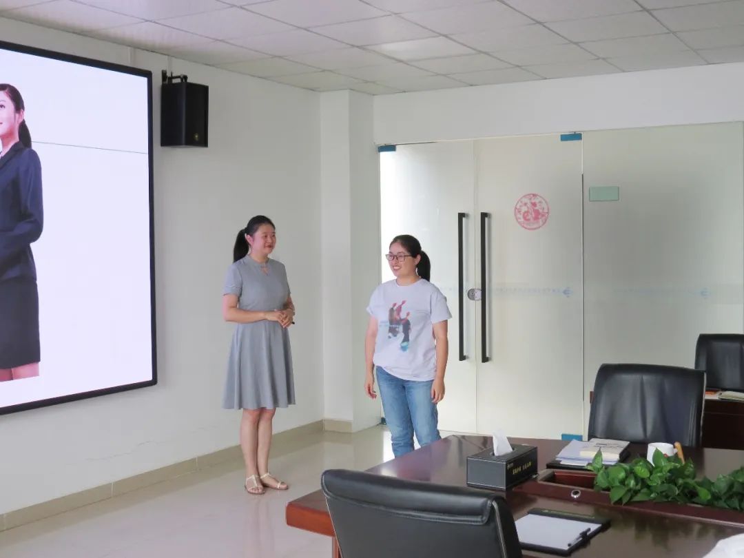 商务礼仪课程知识回顾,商业礼仪和商务礼仪