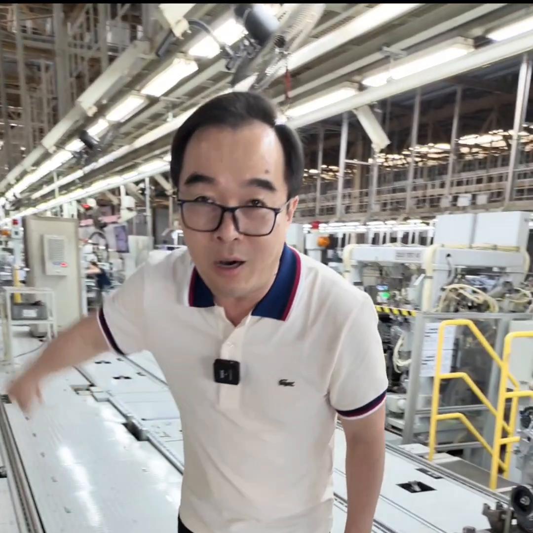 带大家一起体验主机厂的拼拼装装#刘团长