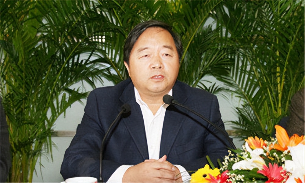 南京“色贪市长”落马：*养包**女下属，爱好在酒店办公，疯狂敛财