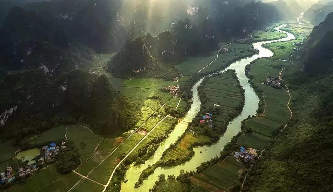 广西德天瀑布回广州沿途景区,德天跨国大瀑布风景区和古龙山
