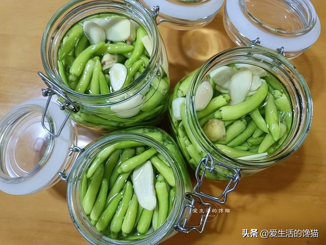 到底用什么来泡辣椒才好吃,第一次做泡辣椒应该很好吃