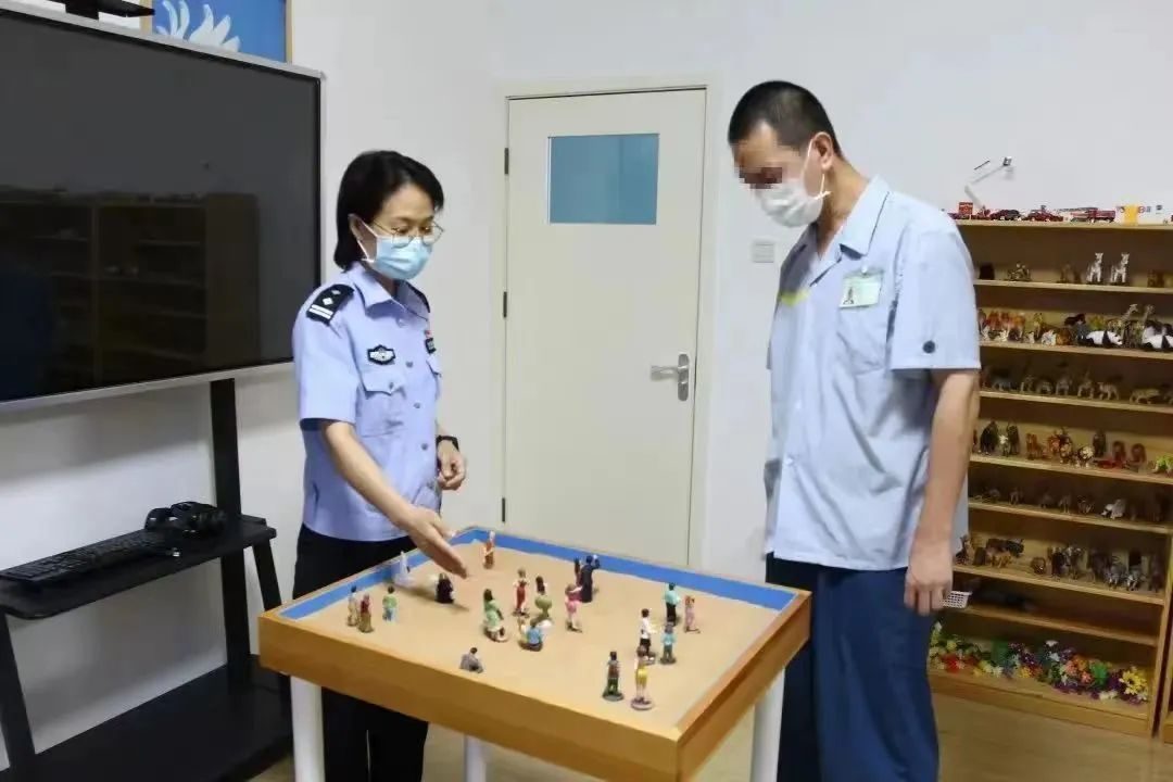 五、四、三......北京戒毒有一套！