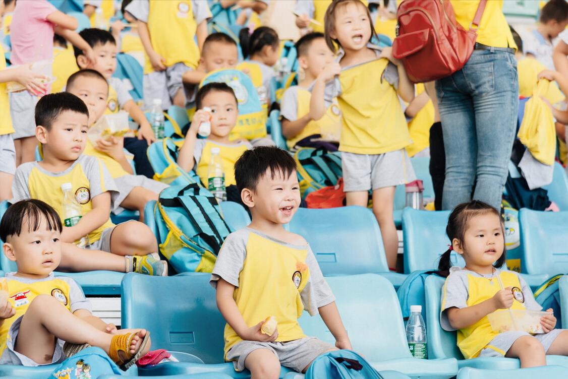 宝宝上幼儿园一哭就忍不住怎么办,如何缓解小孩上幼儿园哭的问题