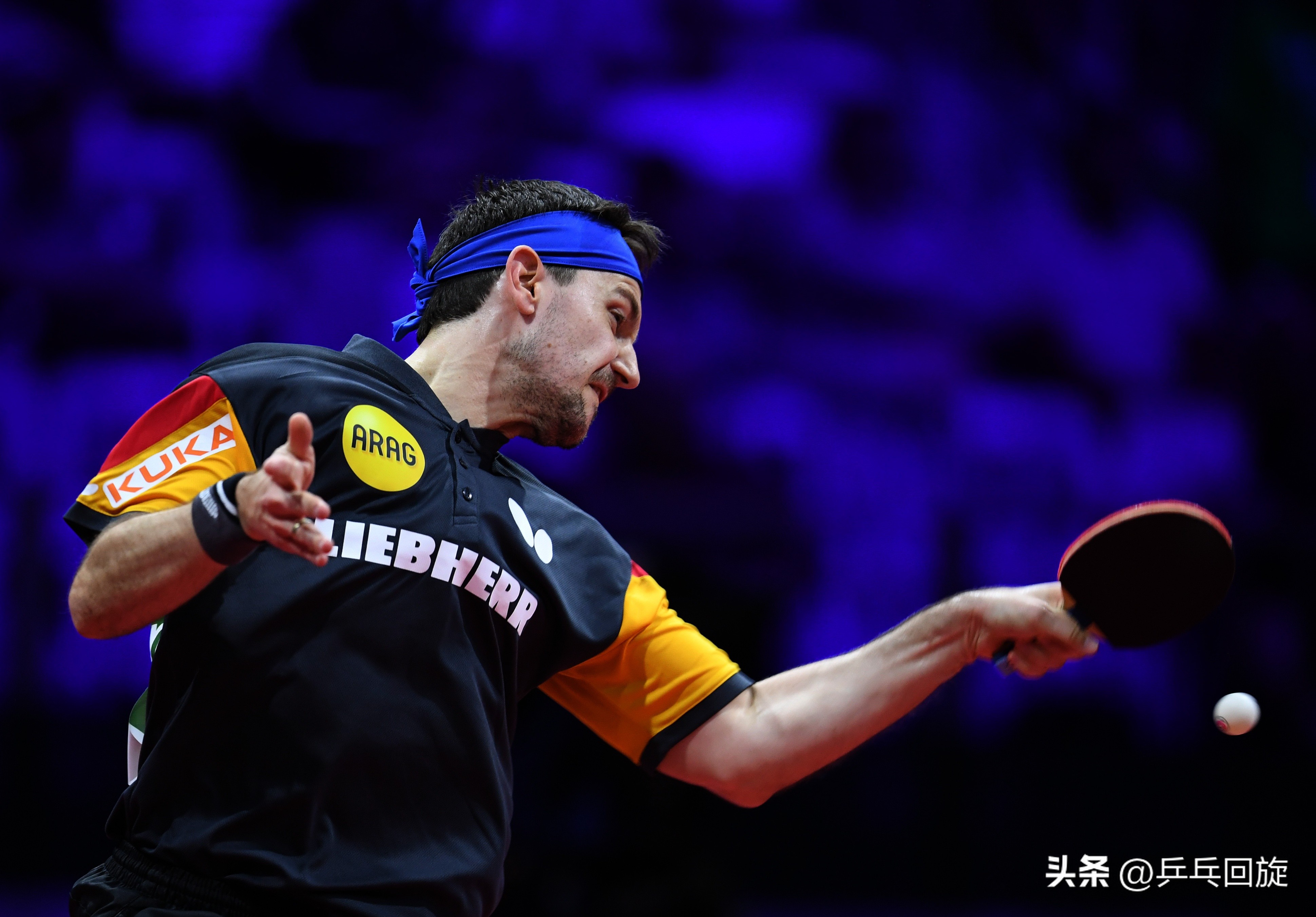 业余的直板单面拉，为何能战胜横板两面弧圈的校队主力？