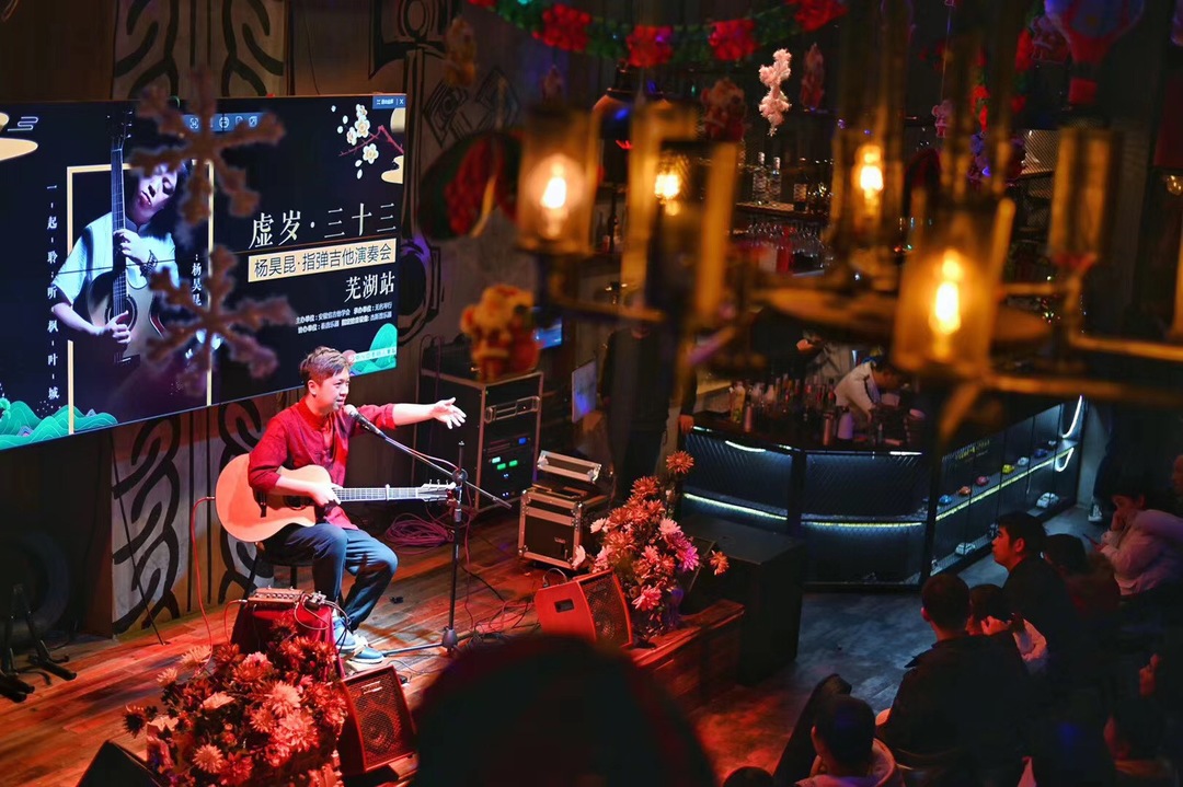 电吉他音箱和木吉他音箱区别,吉他音箱和普通音箱有啥区别