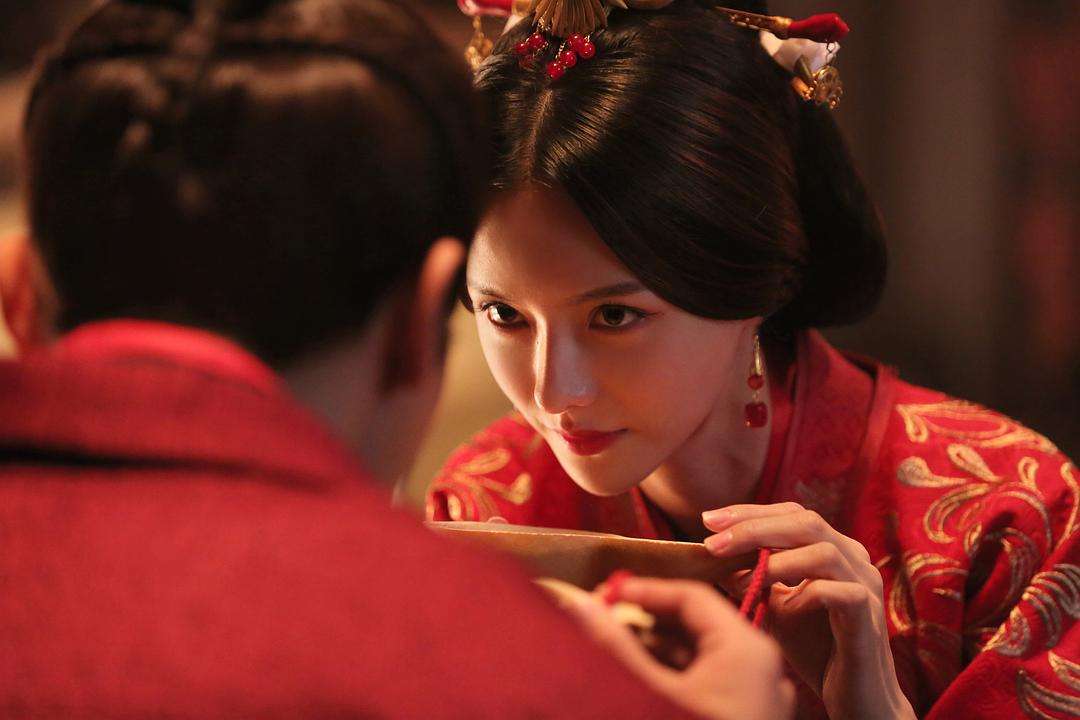 杜夫人和关羽谁漂亮,关羽曹操杜夫人