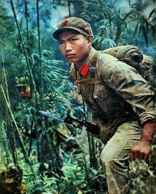 解放军07式服装展示,解放军56式衣服