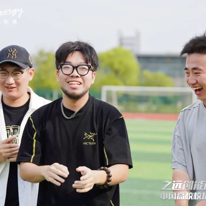 公益足球嘉年华,公益比赛现在开赛