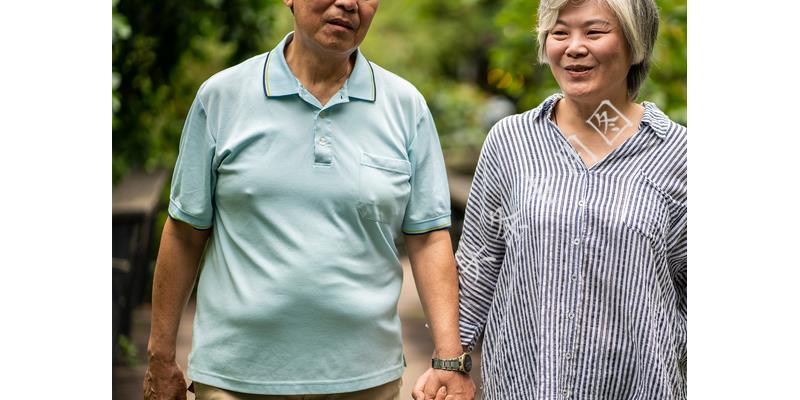 孙子收到爷爷奶奶红包,大年初一不小心收到空红包咋办