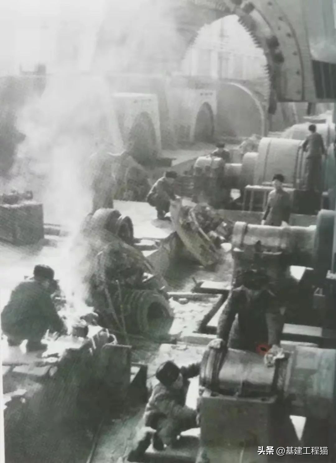 钢铁燃魂:基建工程兵冶金部队奋斗史(二)