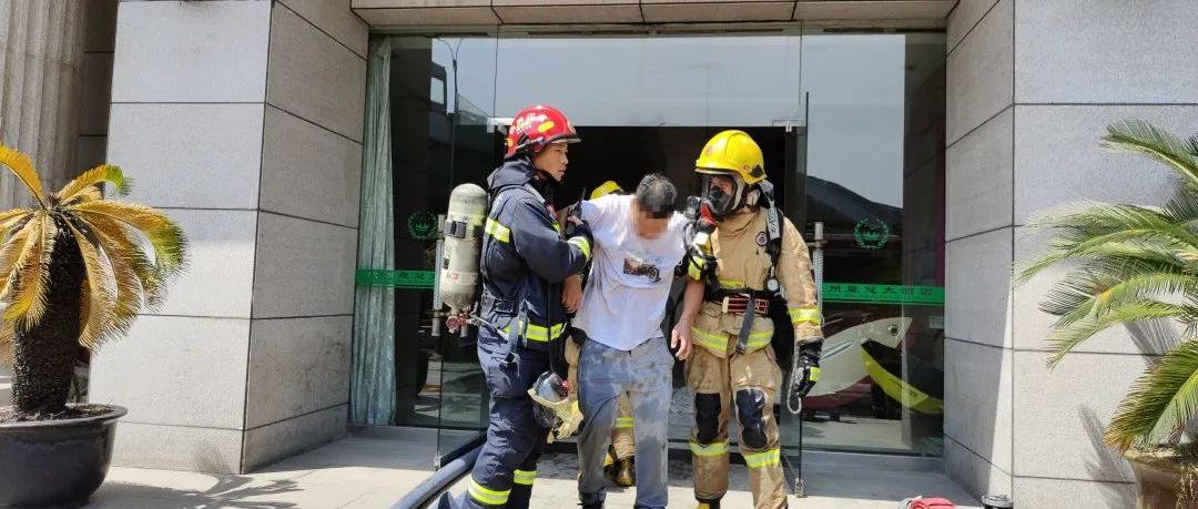 酒店入住须知规则怪谈,民宿入住安全免责书