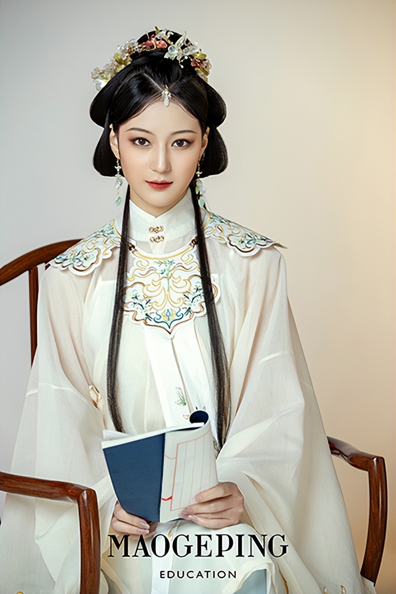 想学新娘妆去哪里学好,昆明学新娘妆