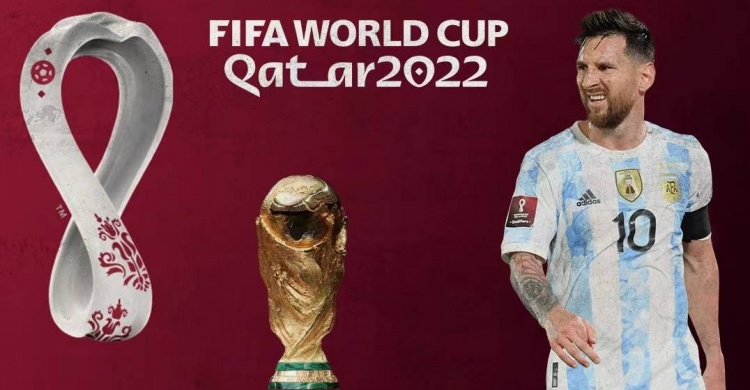 又是苦尽甘来！梅西收获生涯800球！膝盖被铲出血也毫不在乎