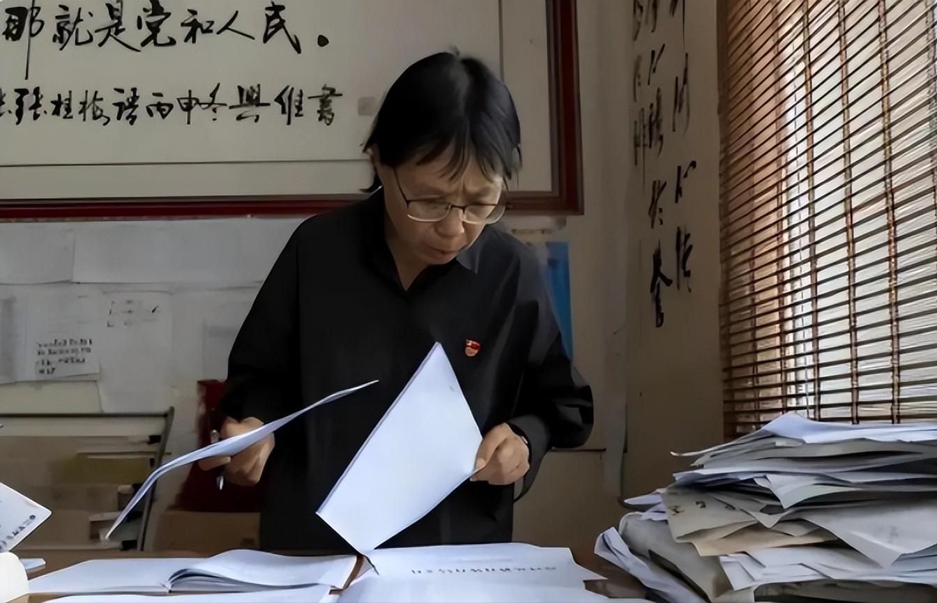 女校长张桂梅孩子都考清华北大吗,女高校长张桂梅连续12年送考