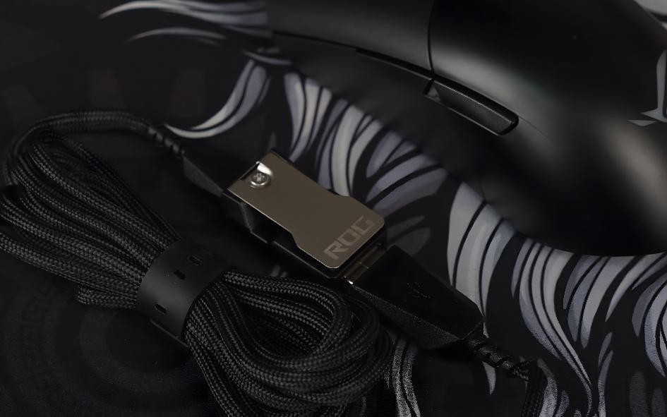 rog月刃无线鼠标aimpoint36k,rog月刃鼠标评测