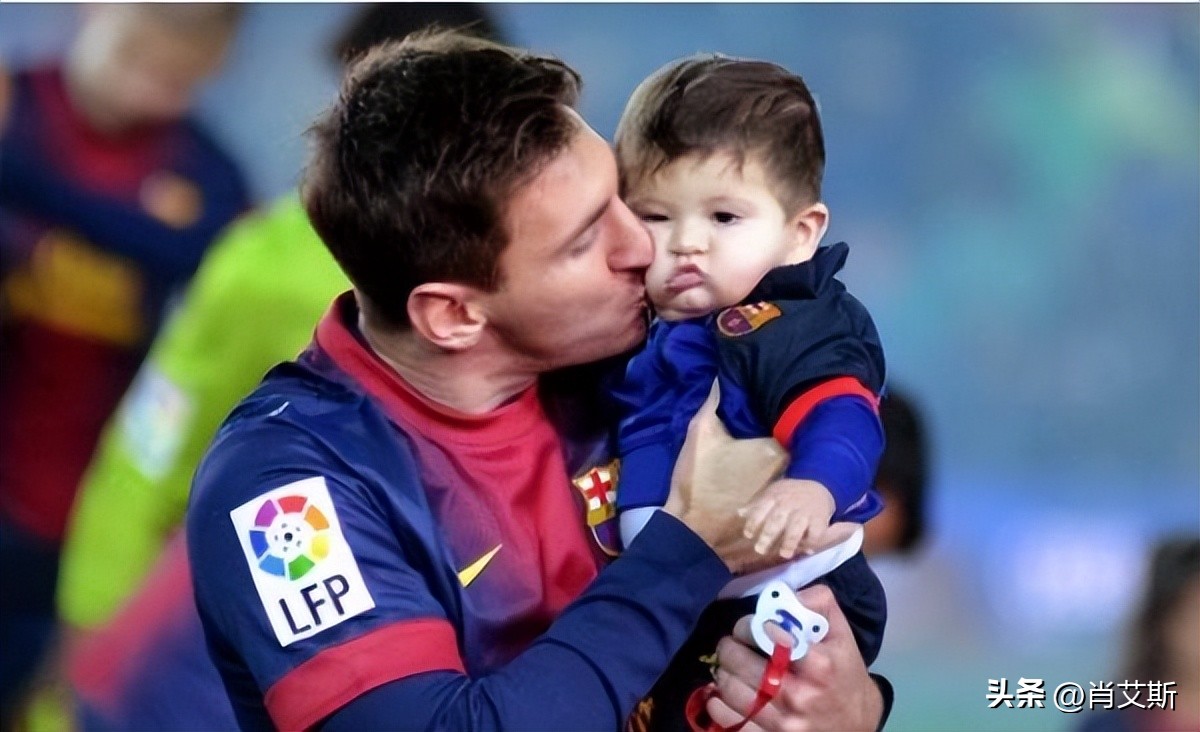 足坛射手榜贝利梅西c罗,足球三巨头梅西c罗内马尔