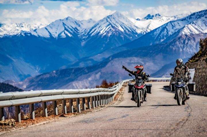 去西藏旅游和现实中西藏旅游,为什么想去西藏又去不了