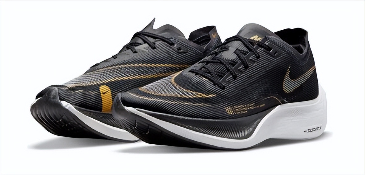 李宁跑鞋和耐克跑鞋,耐克最值得入手的五双跑鞋