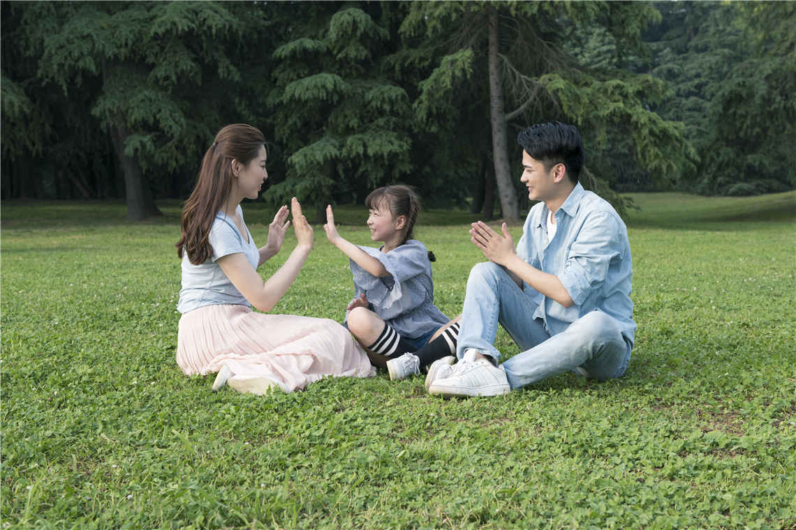 怎样锻炼孩子的自觉自控能力,如何引导孩子学会自我控制