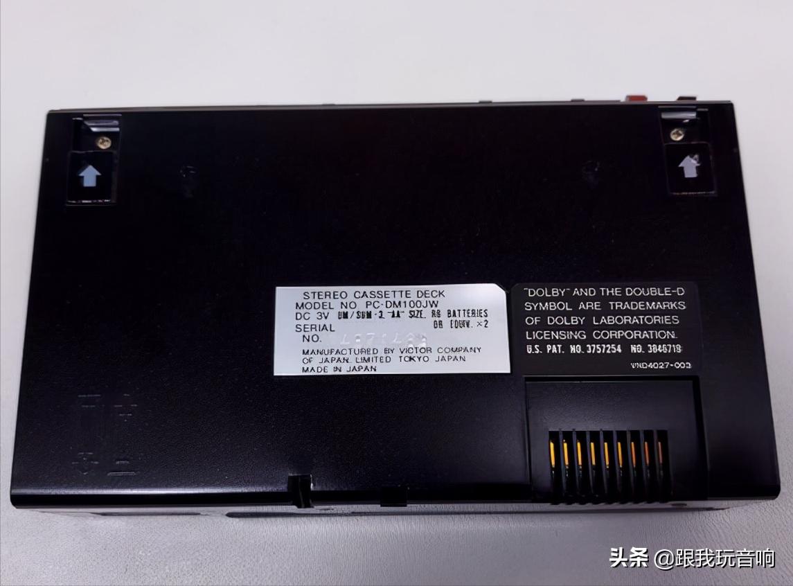 jvc音箱10寸喇叭功率多大,jvc话筒音响