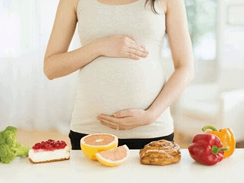 备孕期经常倒立可以吗,备孕倒立还是平躺容易受孕