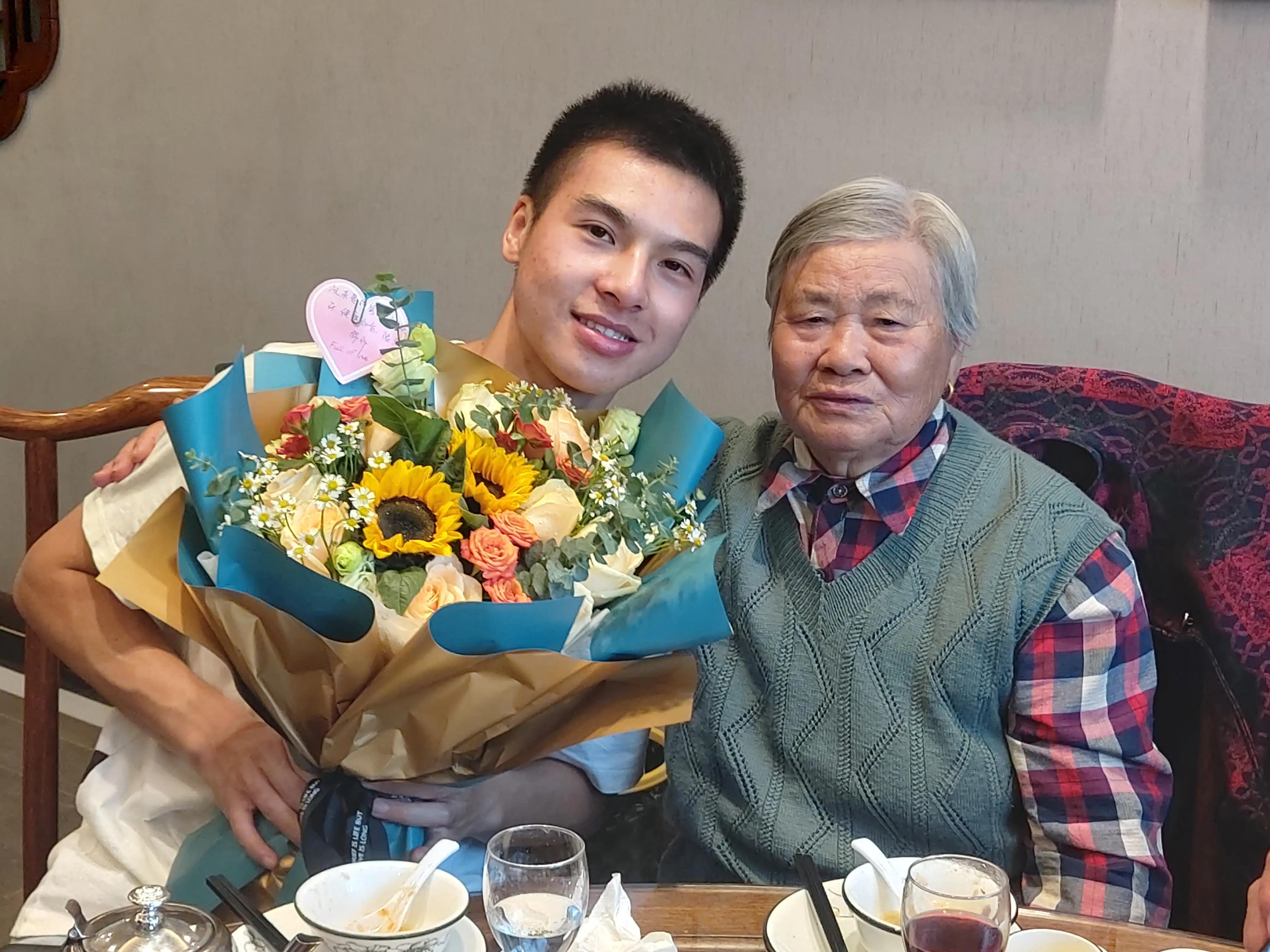 家人的微信群名叫什么好,亲人之间的微信群名称