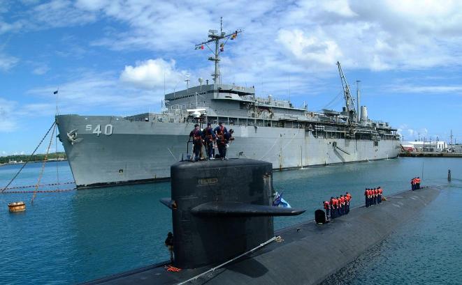 美军驻日航母,美军航空母舰在日本