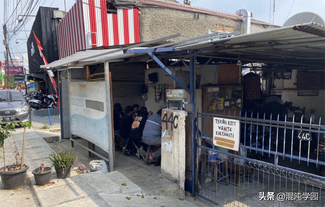 从睡机场到年入几十亿,米可世界CEO聊了聊出海这十年