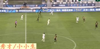 中超裁判被打得最惨的一次,中超球员因打裁判被禁赛一年