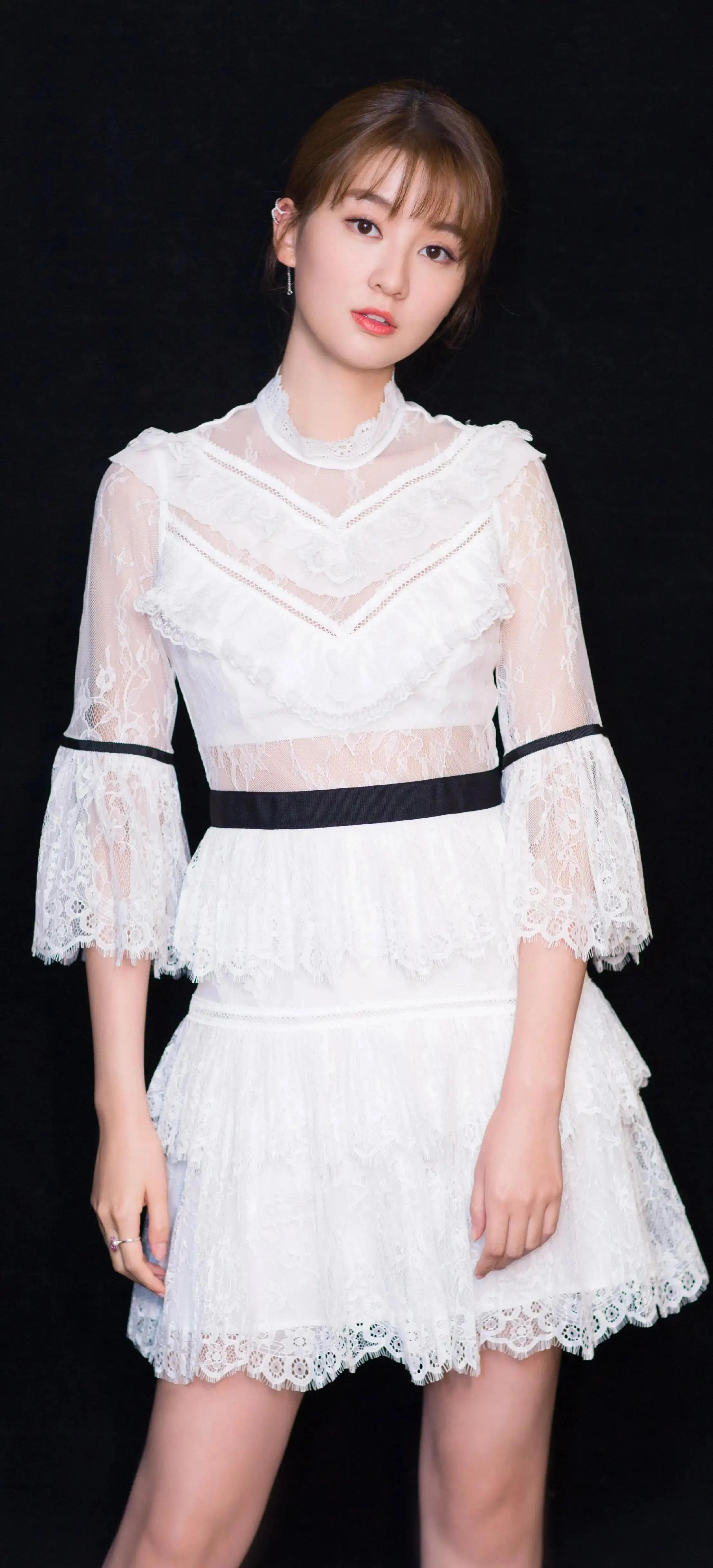 乔欣清纯女孩视频,乔欣清纯风穿搭好美