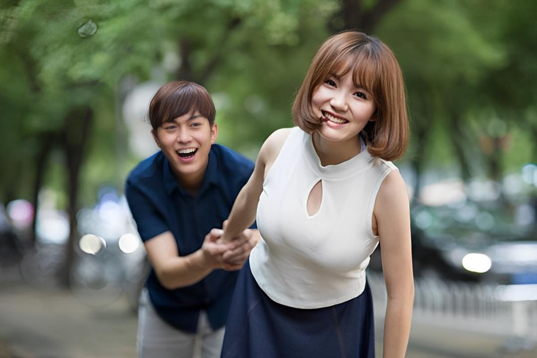 男子骗美女打赏主播,男子骗女主播不料剧情反转