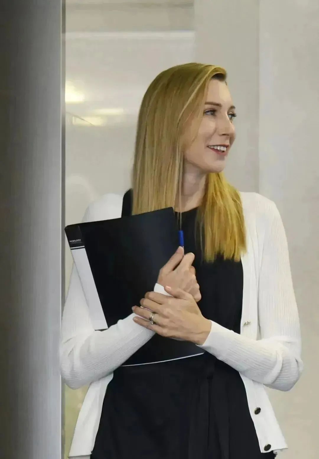 三娃妈育儿,三娃妈妈教你育儿