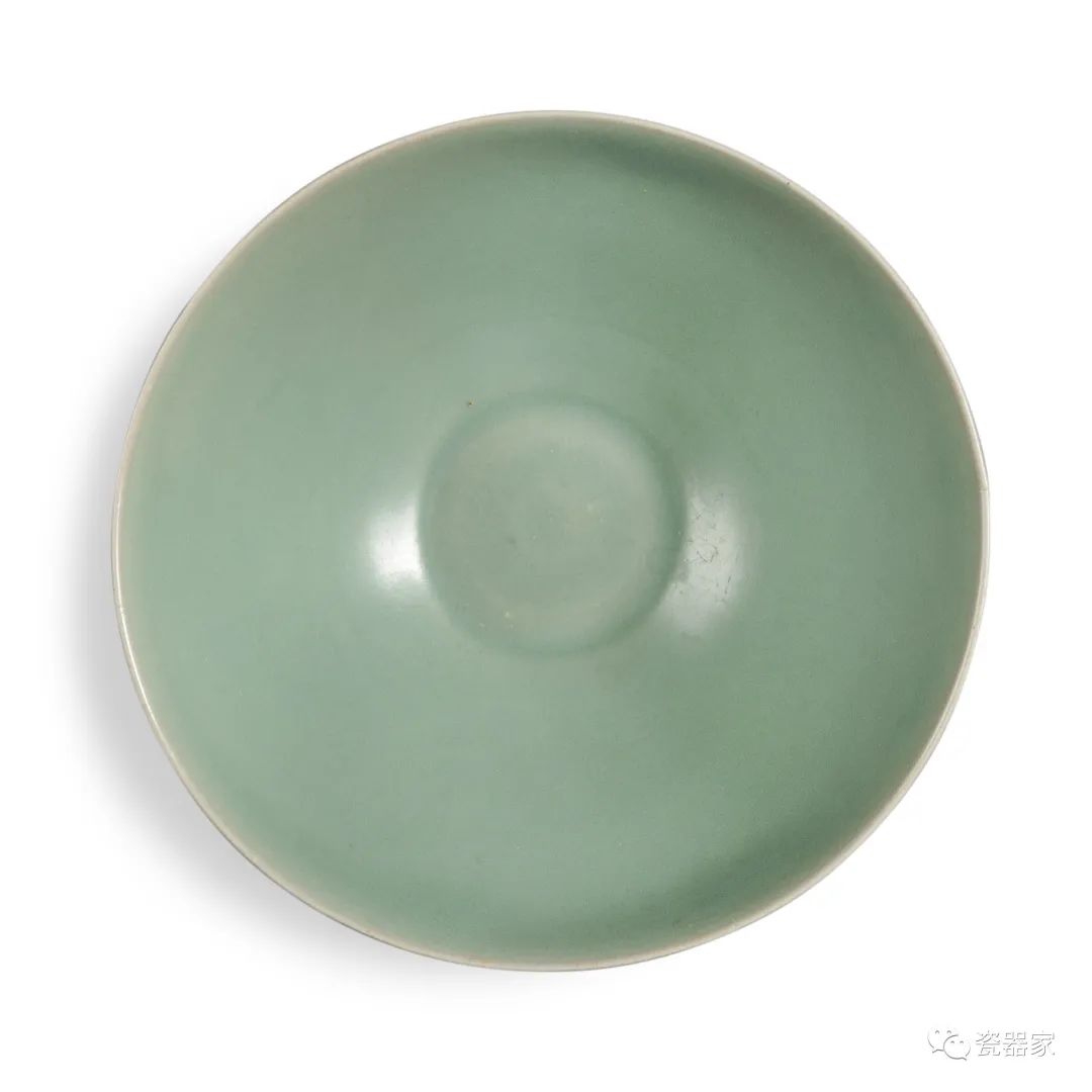 苏富比瓷器秋拍 (苏富比19年香港瓷器春拍)