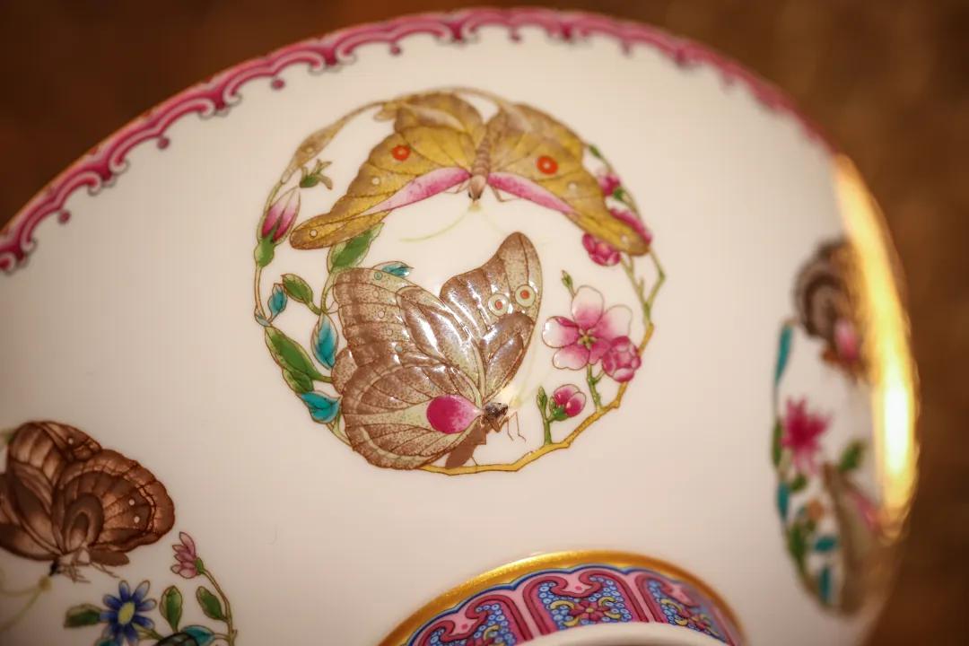 每种蝴蝶的寓意和象征,院里飞来一只黑花蝴蝶什么寓意