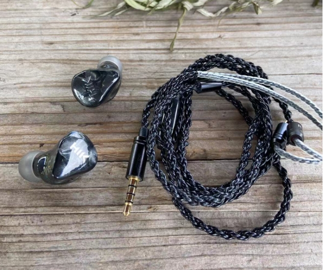 隔音和音质比较好的耳机推荐,hifi有线入耳式耳机推荐