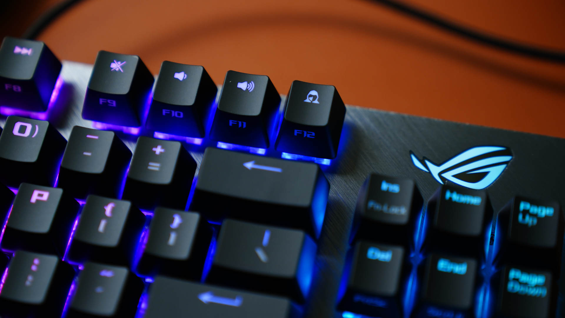 rog游侠tklnx键盘测评,rog游侠nx键盘测评