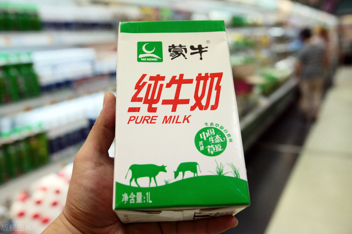 金典和特仑苏哪个比较贵,金典特仑苏为什么卖那么贵