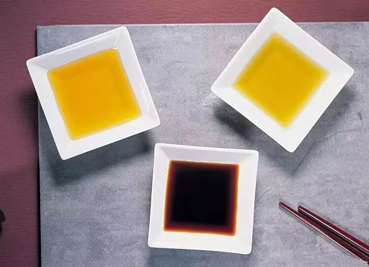 陈醋米醋白醋香醋的区别和用法,白醋米醋香醋陈醋各有什么区别