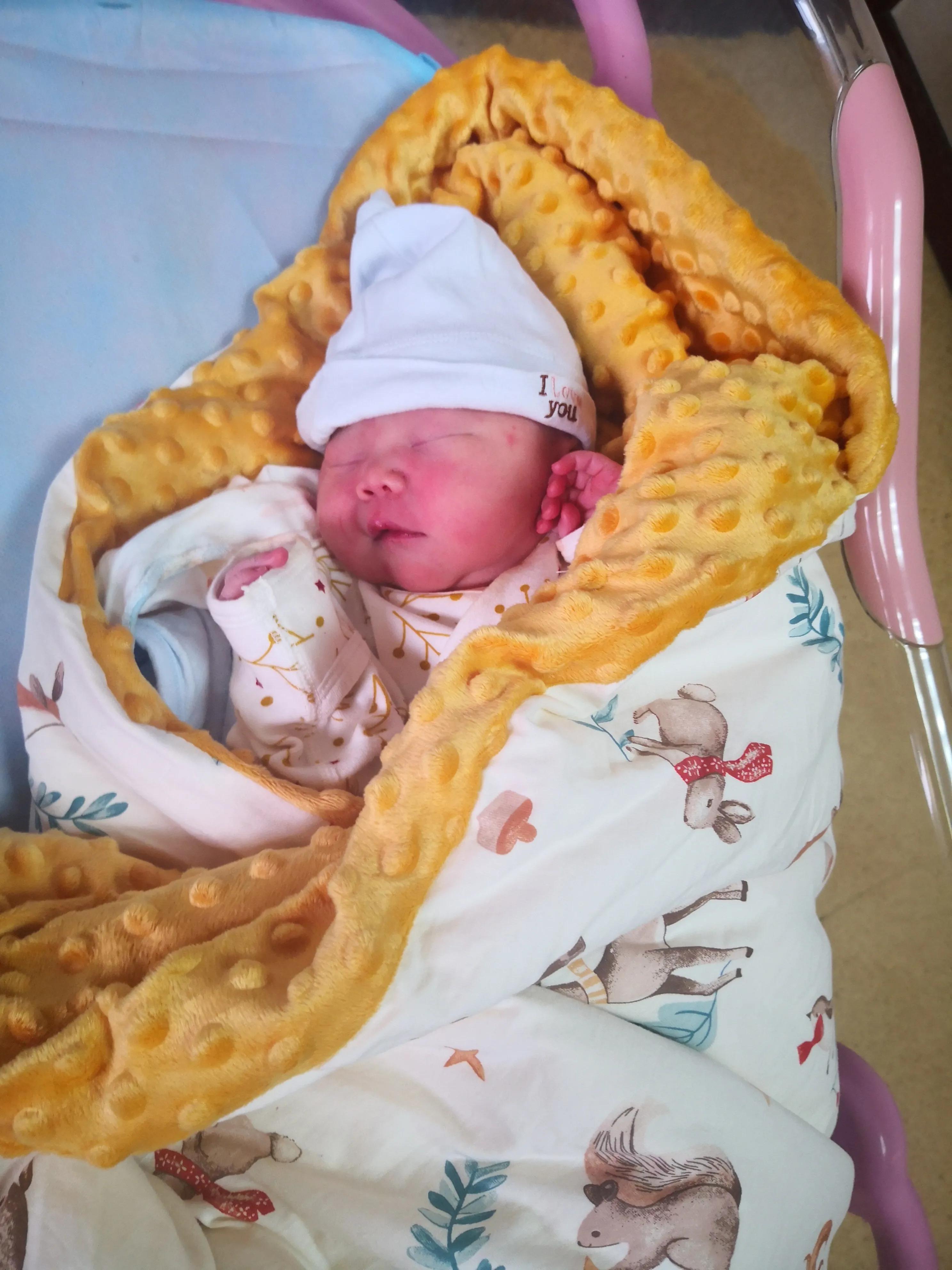 小宝贝出生时刻怎么记录,2022年4月9日出生