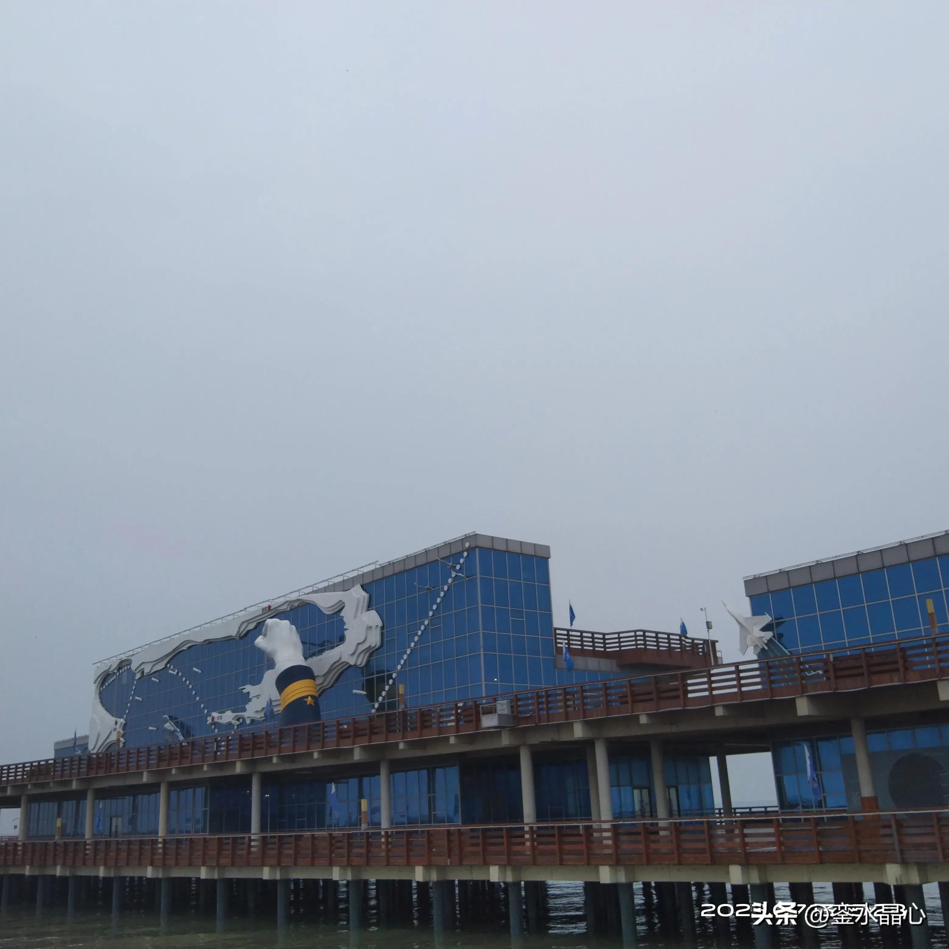 兴城红海滩值得去吗,兴城红海滩十月一日去红吗