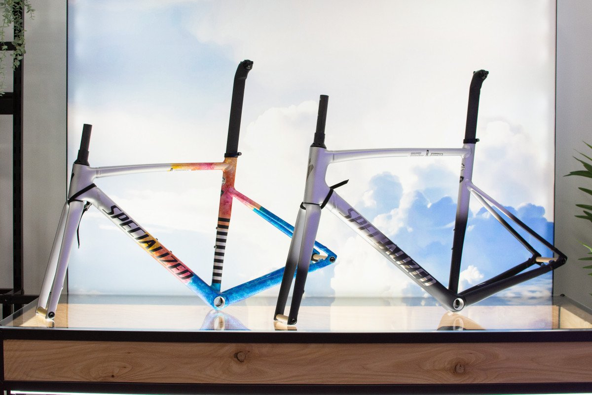 顶级公路自行车22速碳架,bmc顶级公路自行车