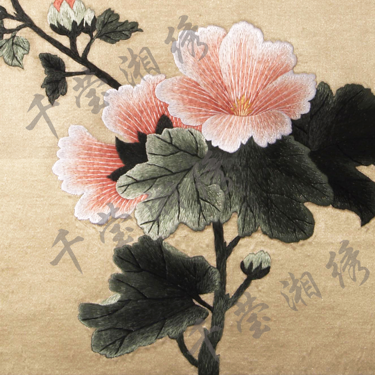 弥足珍贵仿宋老绣品芙蓉图,千莹真人照片