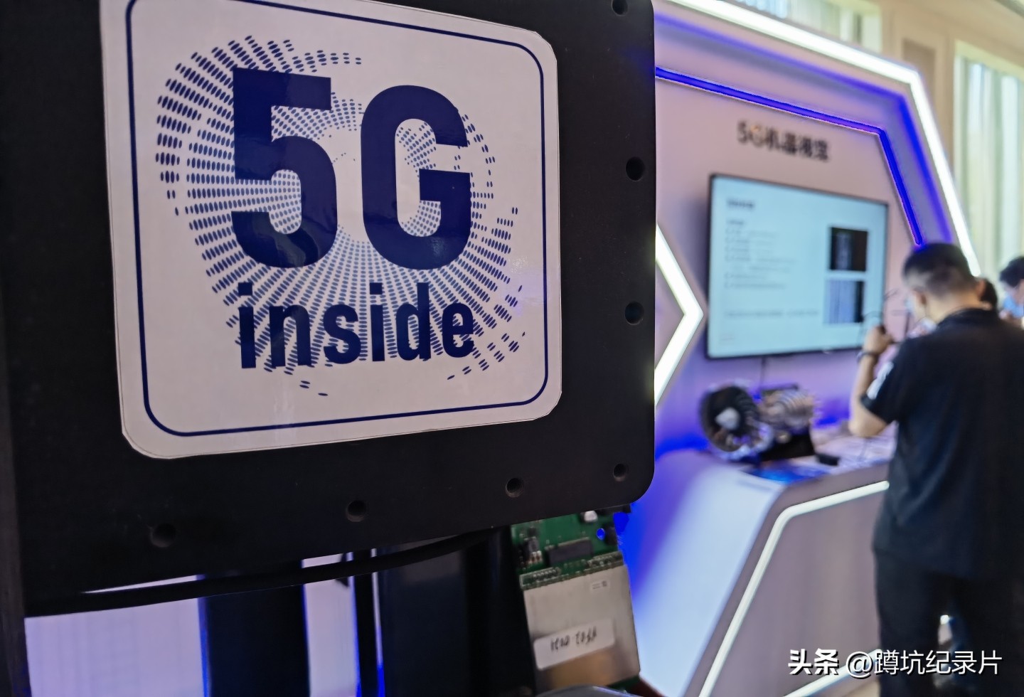 华为5g手机和iphone13,华为和苹果5g建议买哪个