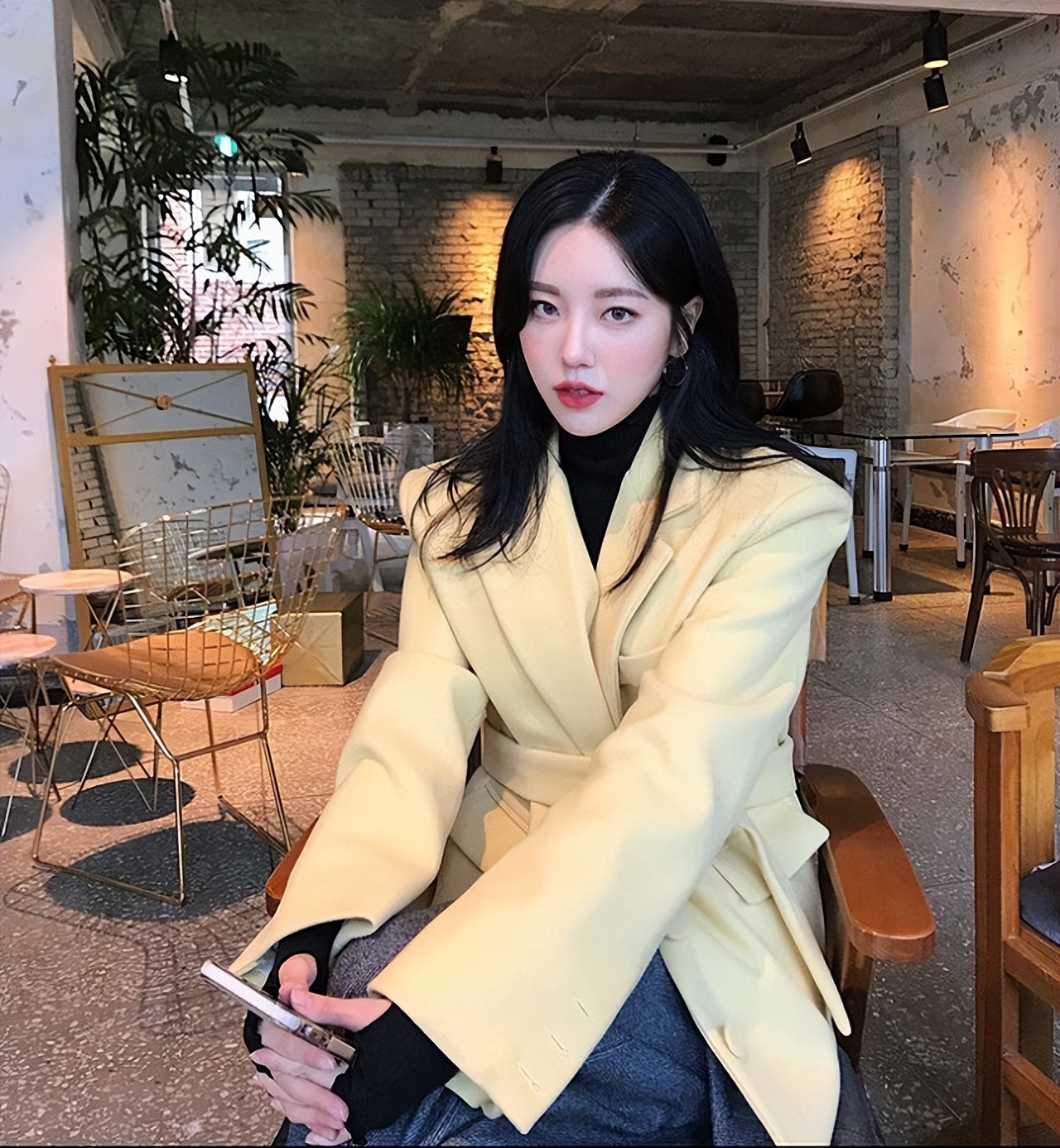 韩国辣妹穿搭视频,韩国女孩是怎么穿衣服的