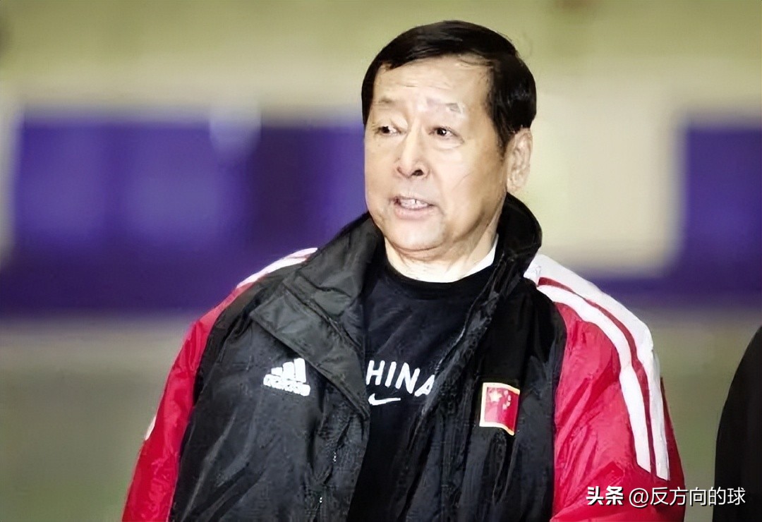 荒唐！名记揭足协高层往事：不识安贞焕卡纳瓦罗，球员转会他抽成