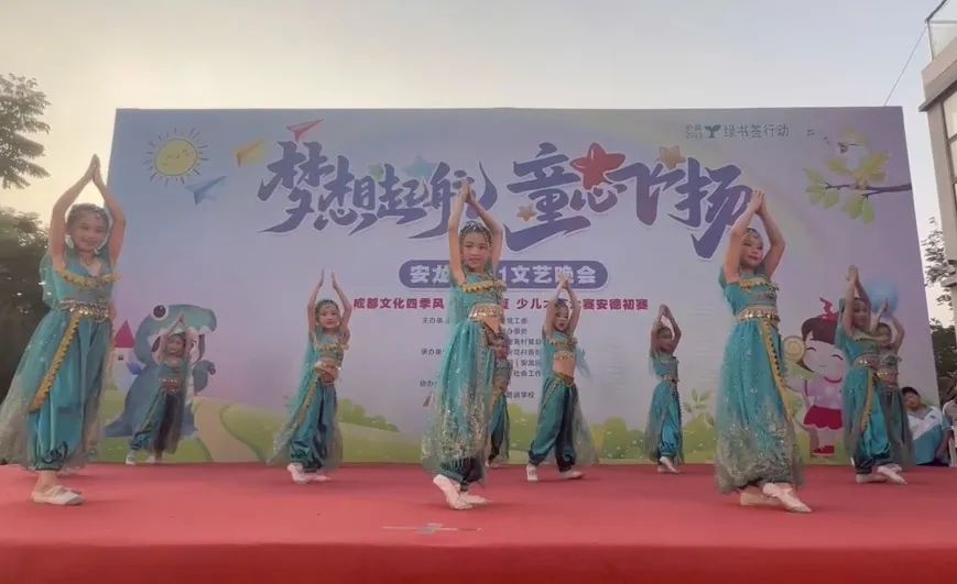 坐上“六一”时光机！遇见童真的你……