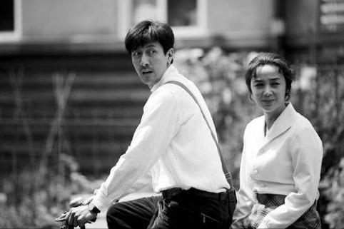 蒋雯丽事件是真实的吗,年轻貌美又风情万种的蒋雯丽