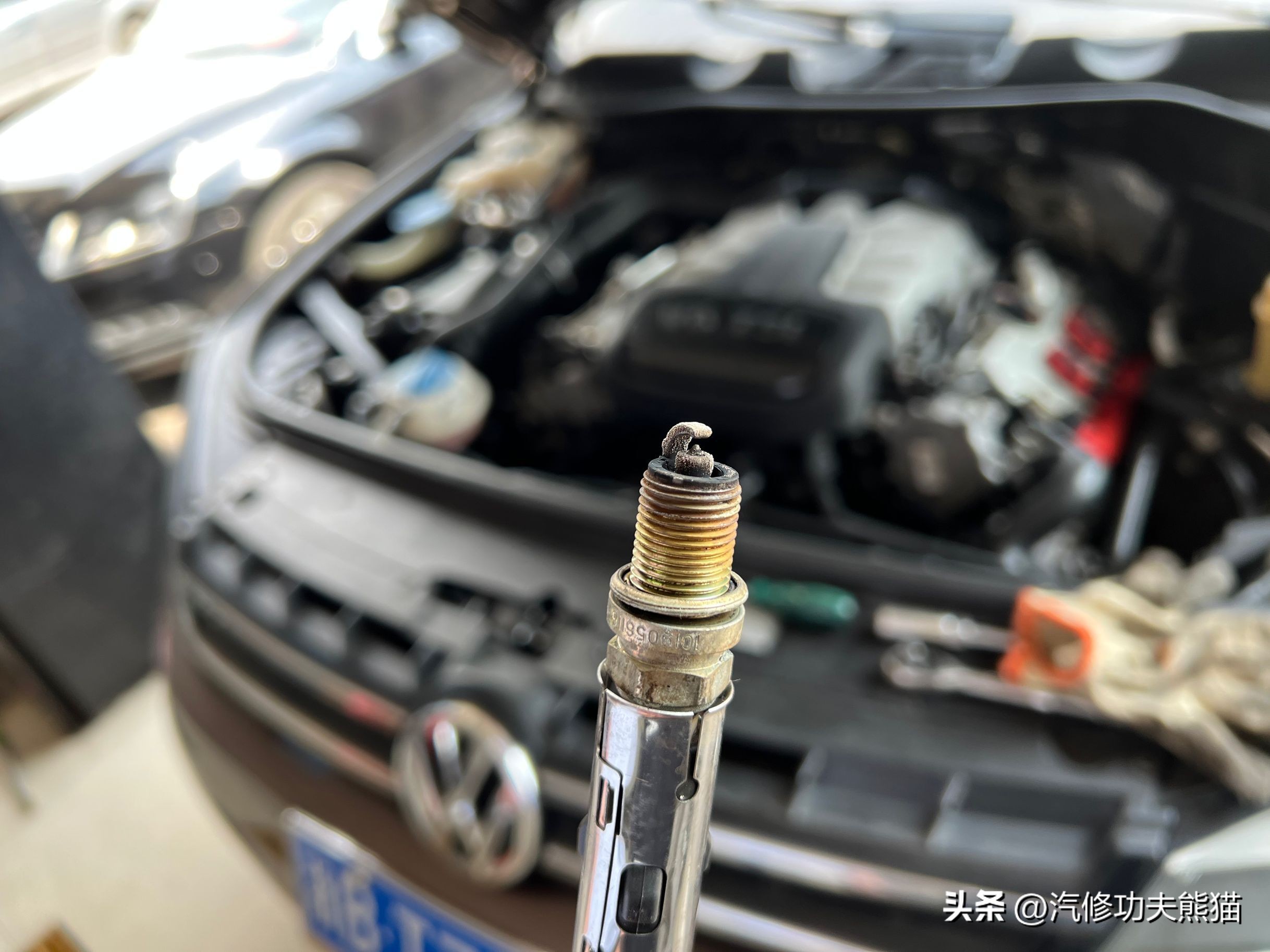 大众途锐烧机油积碳严重,途锐有必要清洗积碳吗