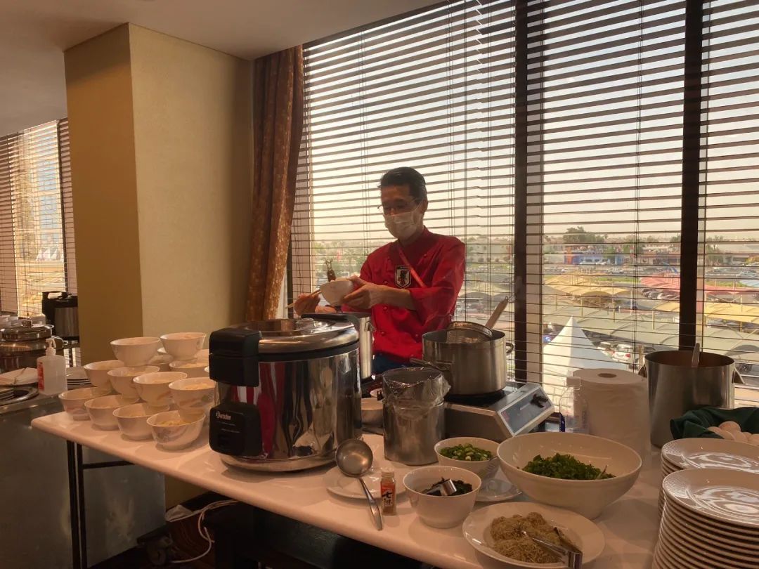 日本足球为什么能突飞猛进,为什么日本足球踢得越来越好